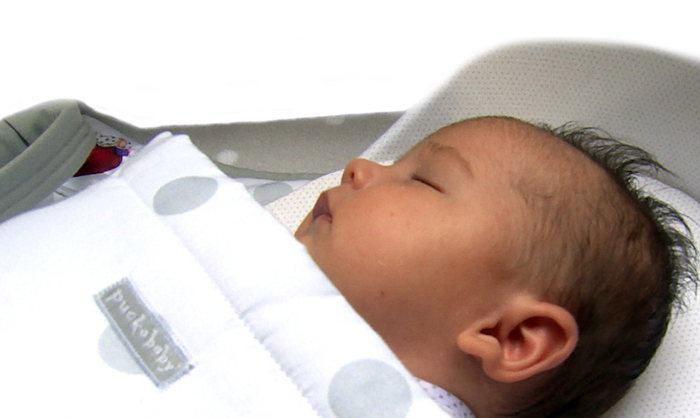 puckababy, inbakerdoek, inbakerslaapzak, inbakeren