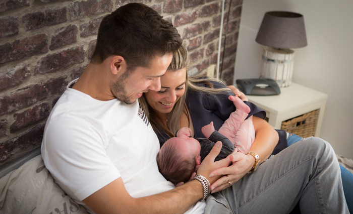 van baby naar dreumes, babylabel, jonge ouders, baby