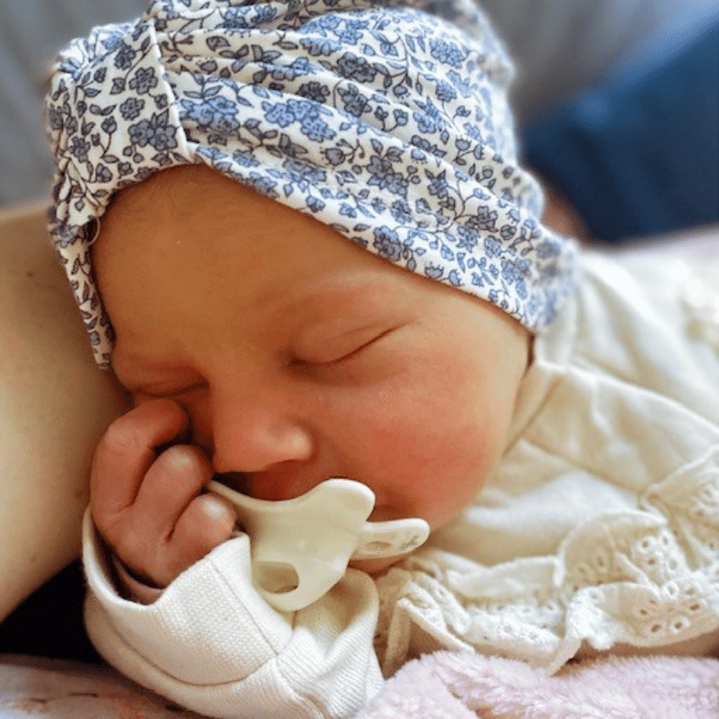 geboorte, dochter geboren, kraamweek, geboorte baby meisje, babylabel, blog geboorte baby meisje