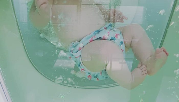 baby spa, baby massage, baby floaten