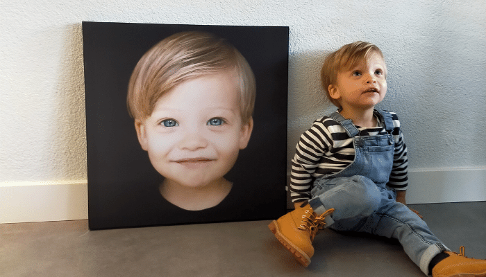 foto van je kind aan de muur, foto op textielframe , fotocadeau