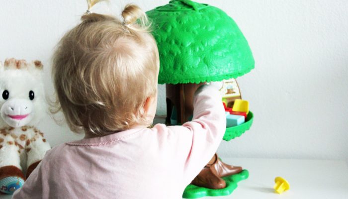 origineel speelgoed kind 1 jaar, origineel speelgoed baby 1 jaar, cadeau kind 1 jaar, cadeau baby 1 jaar, magische speelboom, klorofil speelboom