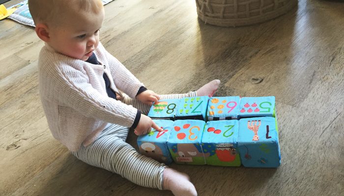 puzzelblokken van Sophie de Giraf, babyspeelgoed