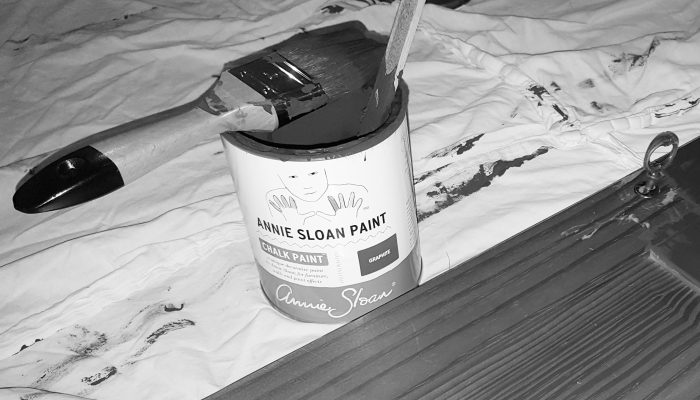 verven kast babykamer, babykamer kast verven, babykamer pimpen